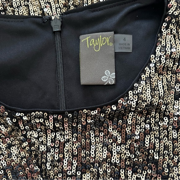 Taylor Sequins Slit Midi Dress - Picture 5 of 6